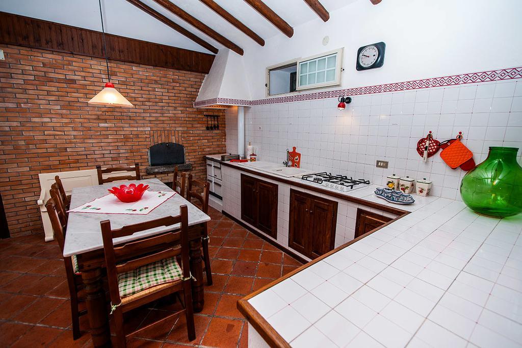 Casa Vacanze Etna Piedimonte Etneo Pokoj fotografie